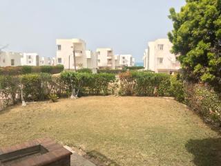 شاليه بحديقة يري البحر , بانوراما بيتش ريزورت , الساحل الشمالي The North Coast , Sea View Garden Chalet - 8