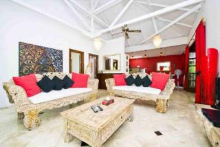 Bohemia 3 bedroom Villa - 9