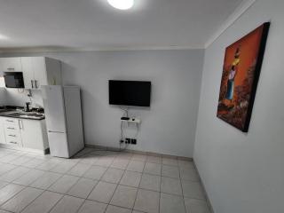Grace Villas 7 - East London - 7