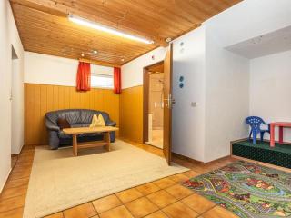 Great group holiday home - Neukirchen am Großvenediger - 4