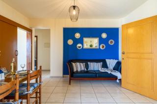 Blue Time 2-Bedroom Apartment in Larnaca - Larnaca - 3