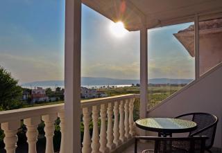 Joya Ofrynio Stylish Suites - 0