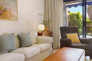 Free Airport Shuttle and Parking - San Bartolomé - 5