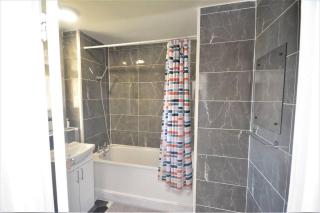 London Zone 2 Two Bedroom Apartment - London - 3