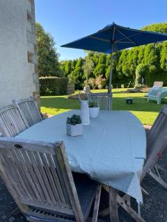 Les Hirondelles de la villa des roses - Pontmain - 1