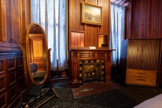 Traveler's Rest Hotel - 6
