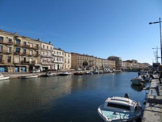 Studio cabine climatisé avec parking à Sète - FR-1-338-398 - Sète - 1