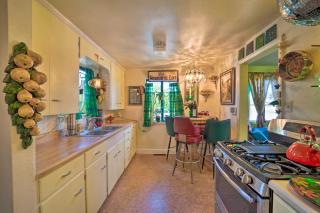 Walk to Old Town Arvada - 1940 Vintage Bungalow! - 1