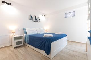 La Roccia Fiorita Appartamento con giardino e Jacuzzi - Varazze - 2