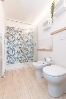 La Roccia Fiorita Appartamento con giardino e Jacuzzi - Varazze - 7