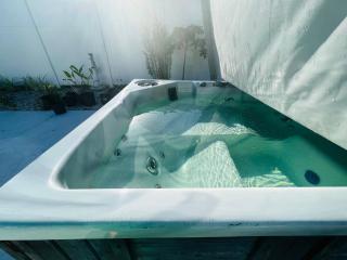Pool, Hot tub, Close to Beaches, Shopping, More! - Osprey - 8