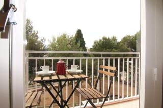 Rubí: Luminoso apartamento a 1 minuto de la playa - Sitges - 7