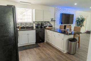 Beautiful Family Home Near Airport, I-10, Shopping - Pensacola - 5