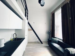 B&W Apartment - Riga - 8