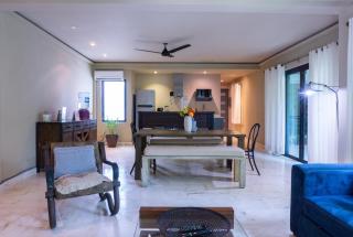 Lotus 2 One Block to Mamitas Beach Club - 9