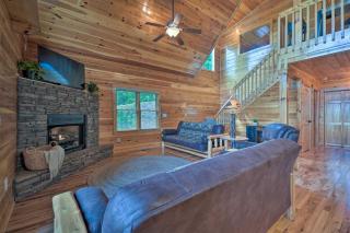 Hiwassee Hideaway Cabin with Mountain Views! - Turtletown - 8
