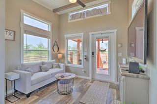 Modern Sunset Cabin with Wood Fire Pit! - - 8