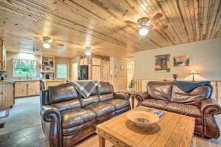 Hot Tub and Fire Pit Pet-Friendly Clayton Escape! - Clayton - 4