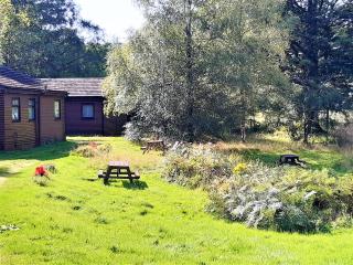 Kinlochewe Mountain Chalets - Chalet 4, Rowan - 1