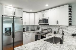 Grand Oaks Terminal in the Heights - Tampa - 7