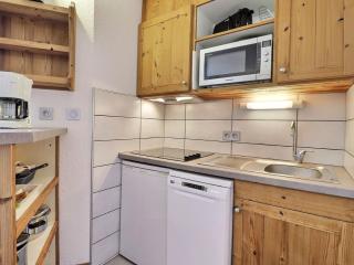 Appartement skis aux pieds, 6 pers, 2 pièces cabine, balcon, La Tania - FR-1-182A-7 - Courchevel - 8