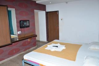 Hotel Sai Kamal - Shirdi - 7