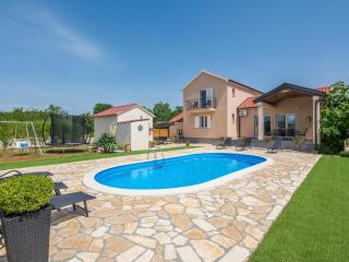 Holiday home in Policnik with sea beach - Poličnik - 0