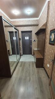 Orange apartment with panoramic view - 1