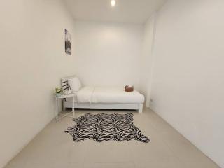 Boxsoon Nimman 3 # 4beds 4bahts - Chiang Mai - 2