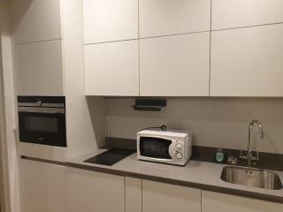 LONG STAYS 1Bed Studio Serviced Apartment Netflix & free WIFI perfect for Solo and Coupled Guests - 7