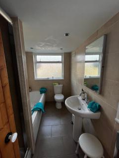Feather and Twigs Cottage, Croston - Croston - 5