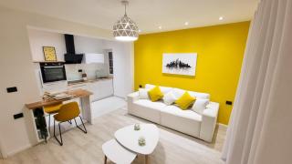 'The Yellow' Condo - Berat - 8
