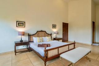 SaffronStays Boulevard RockHouse - pool villa with amazing nature views - Lonavala - 1