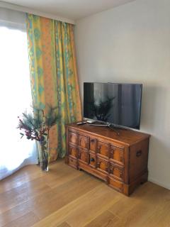Gemütliches 2 Zimmer Studio mit Gartensitzplatz - Fällanden - 2