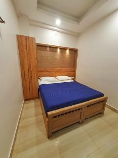 Stay Court - Business Class Hotel - Near Central Railway Station - Chennai - 8