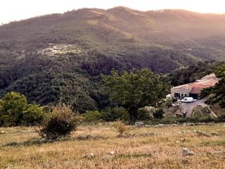 Jolie maison avec vue, dans bâtisse cévenole - Lentillères - 1