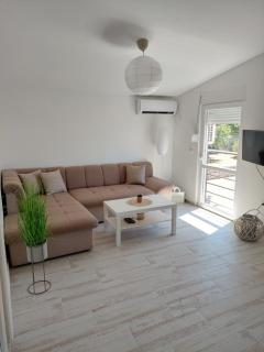 Apartmani.Sutomore - 2