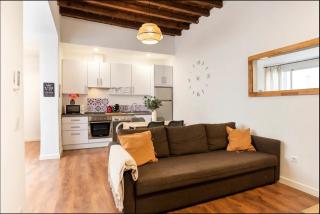 Rustic & Nice Apartment in Malaga Center - Málaga - 0