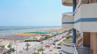 Hotel Caesar - Cesenatico - 2