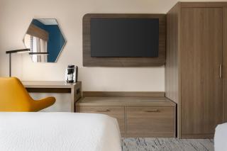 Holiday Inn Express & Suites Greenville-Downtown by IHG - Greenville - 5