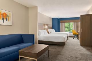 Holiday Inn Express & Suites Greenville-Downtown by IHG - Greenville - 4