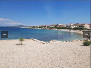 A cozy and private home with a spectacular view - Ražanac - 6