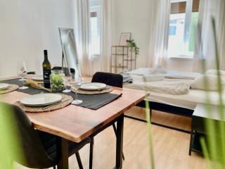 Central Comfy Apartment - Self Check-in - Graz - 9