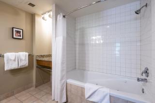 Unequalled Ski in Out Location Next to Gondola 2BR with extended patio walkout to Pool C005 - Park City - 2