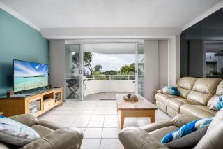 Unit 4 Cote DAzur 6 Douglas Street Sunshine Beach - 8