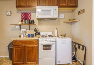 Acorn Cottage - Hidden gem in green heaven, getaway to Bass Lake & Yosemite - Oakhurst - 1
