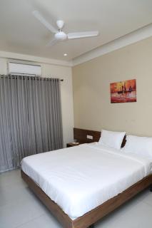 YOGIRAJ EXCLUSIVE LODGE - 3