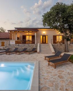 Villa Mara with Private Pool near Šibenik - 4