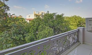 Treebo Aviraj Inn - Noida - 3