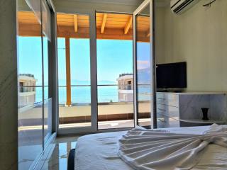 Panoramic Apartment - Vlora - 2